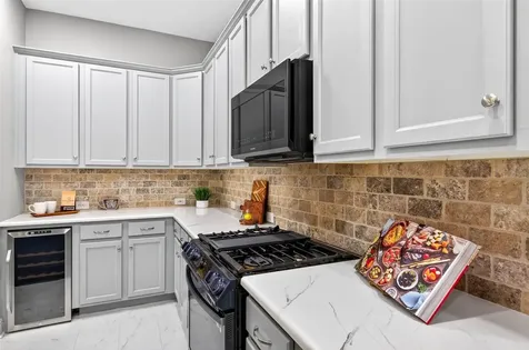 14310 Barrington Stowers Drive Lithia FL 33547