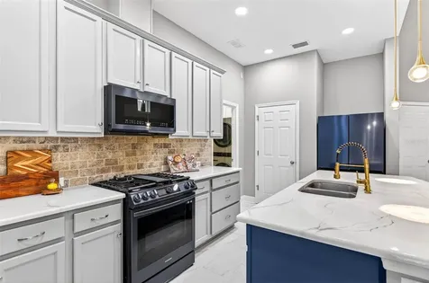 14310 Barrington Stowers Drive Lithia FL 33547
