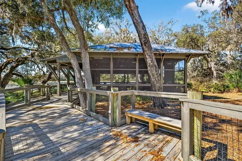 14310 Barrington Stowers Drive Lithia FL 33547