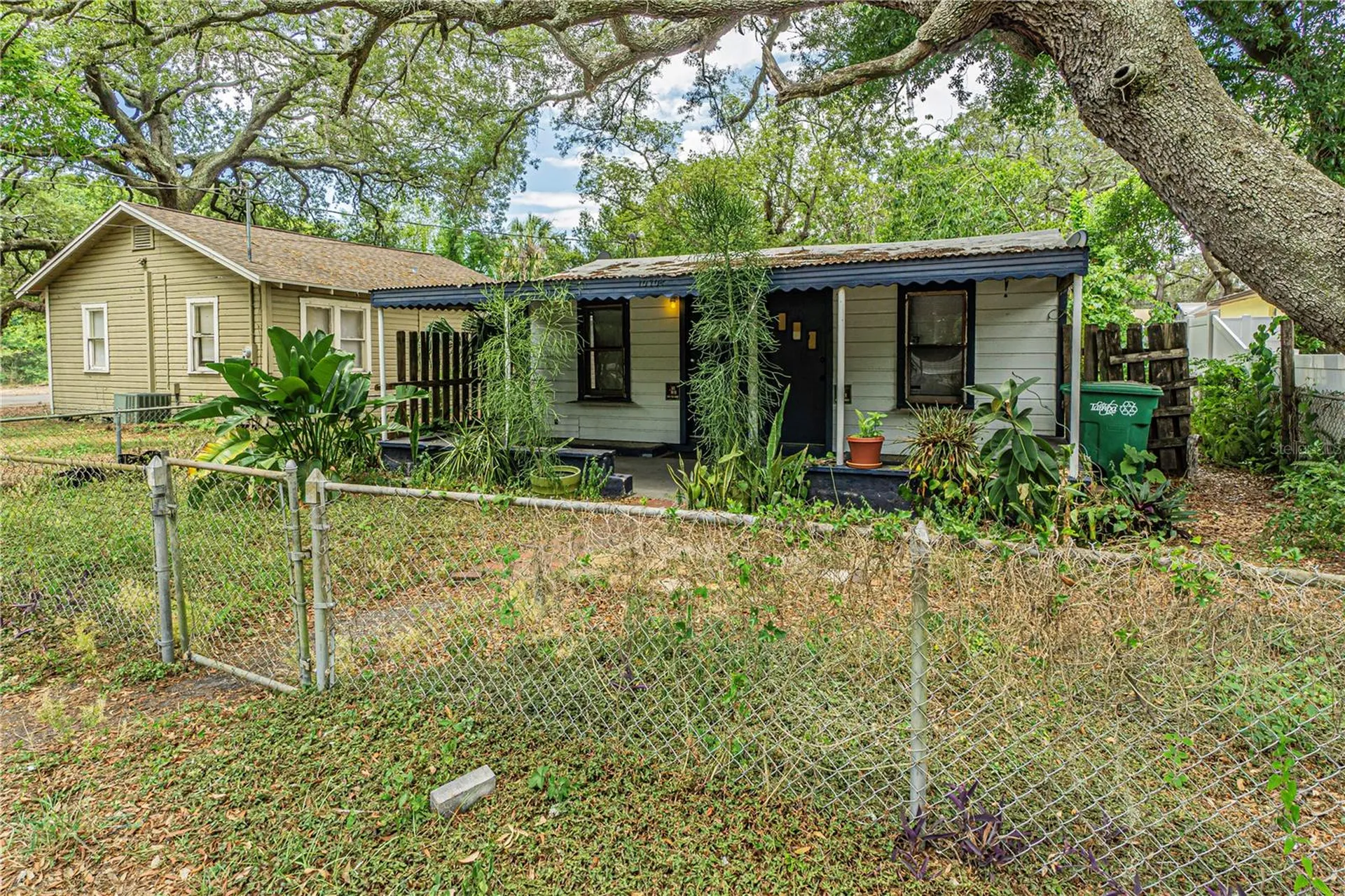 10704 N Annette Avenue Tampa FL 33612