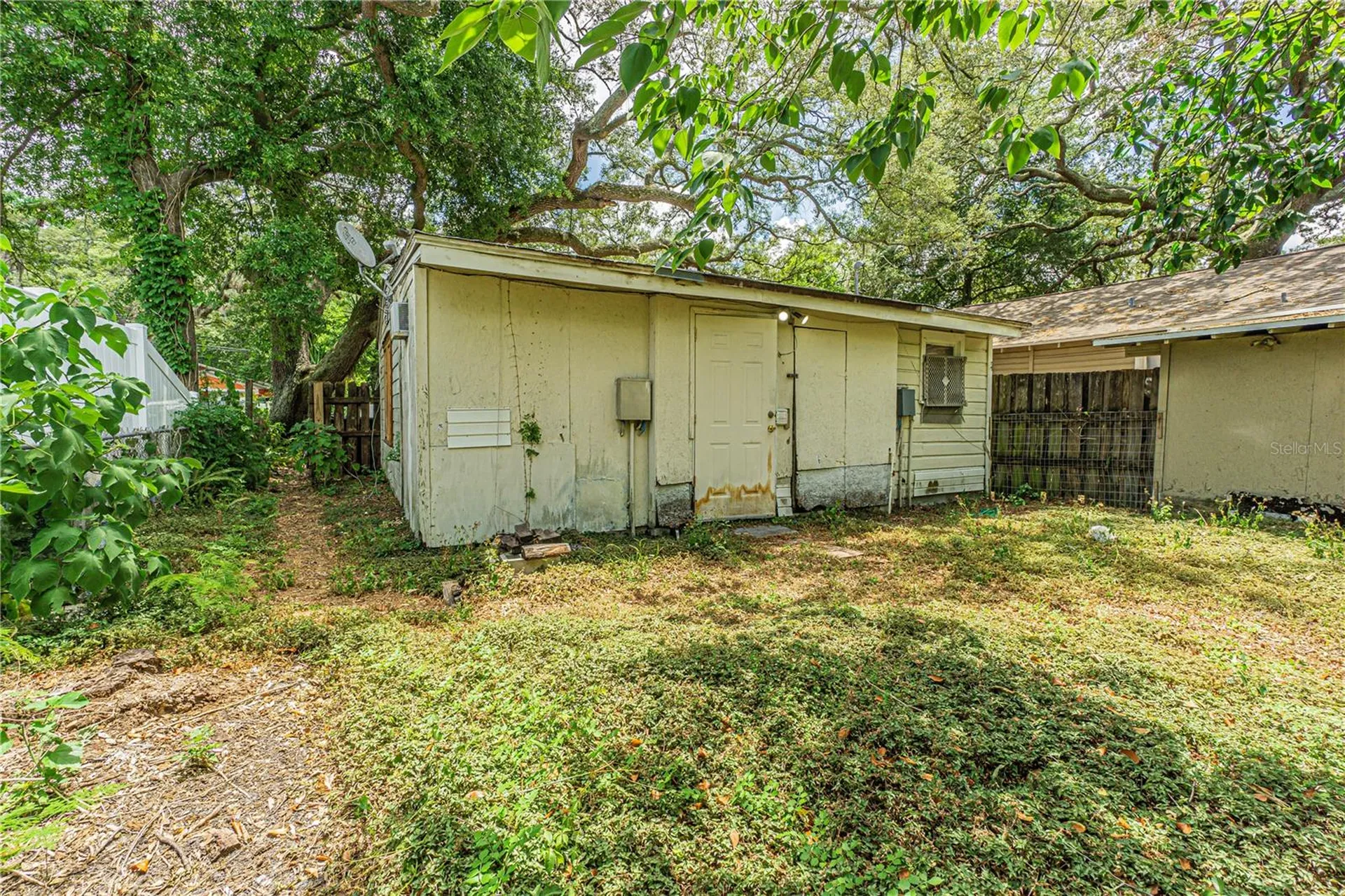10704 N Annette Avenue Tampa FL 33612