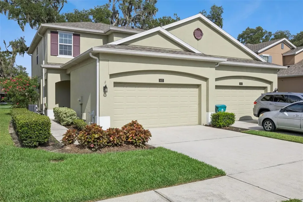 1437 Scarlet Oak Loop Winter Garden FL 34787