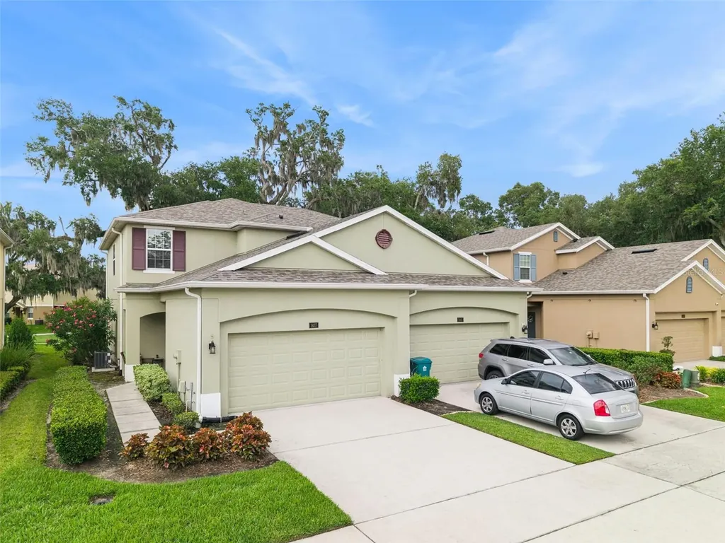 1437 Scarlet Oak Loop Winter Garden FL 34787