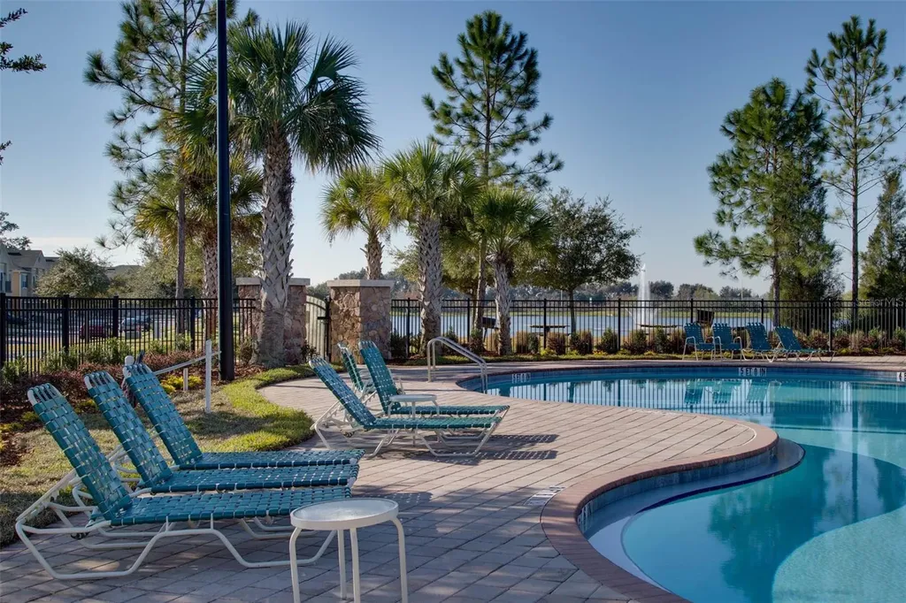 1437 Scarlet Oak Loop Winter Garden FL 34787