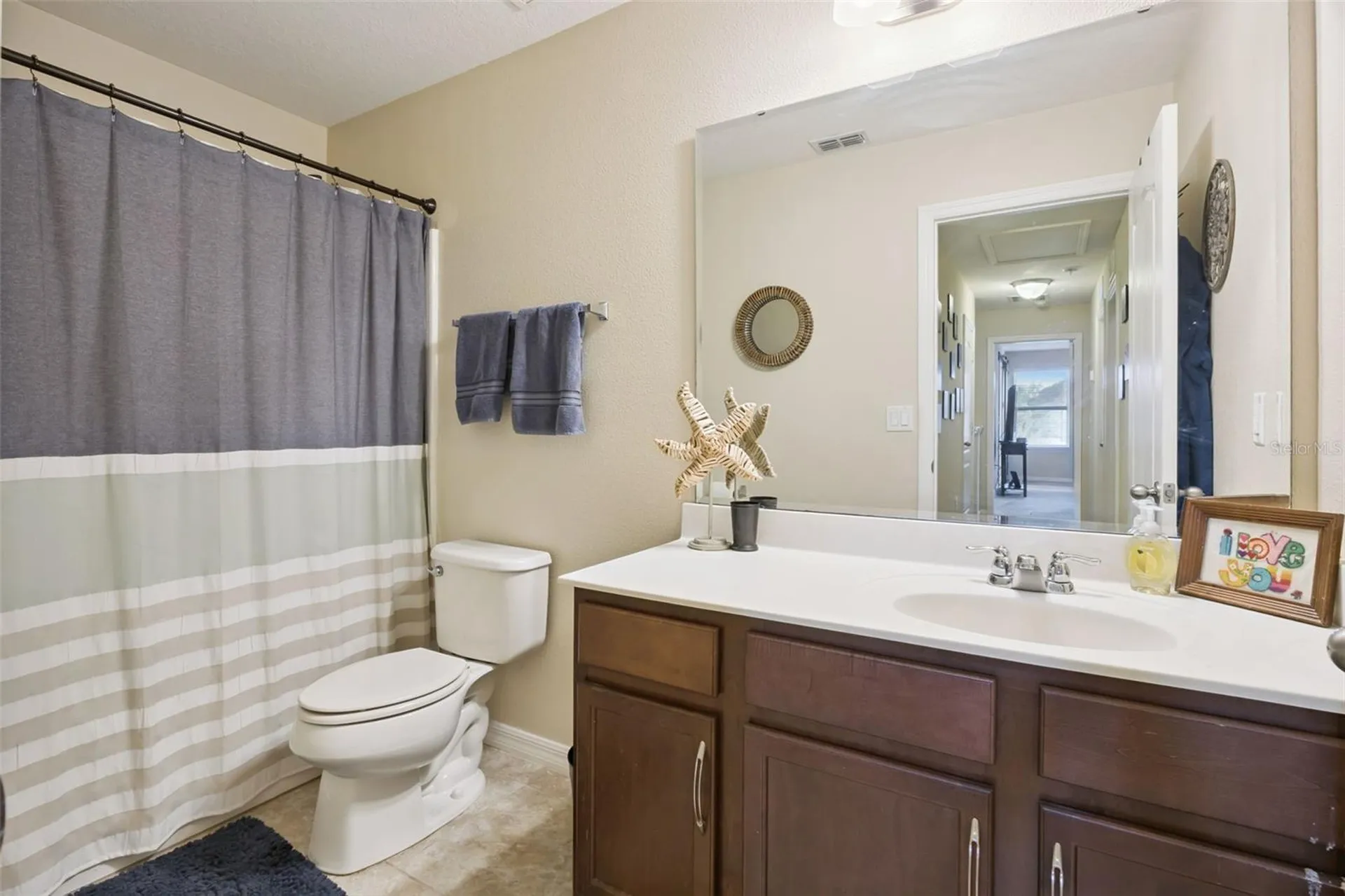1437 Scarlet Oak Loop Winter Garden FL 34787