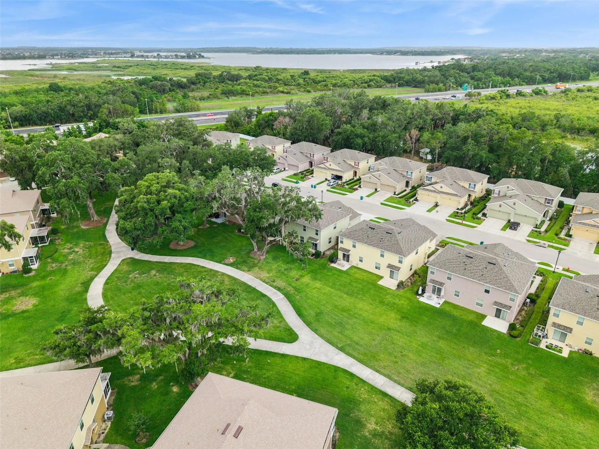 1437 Scarlet Oak Loop Winter Garden FL 34787