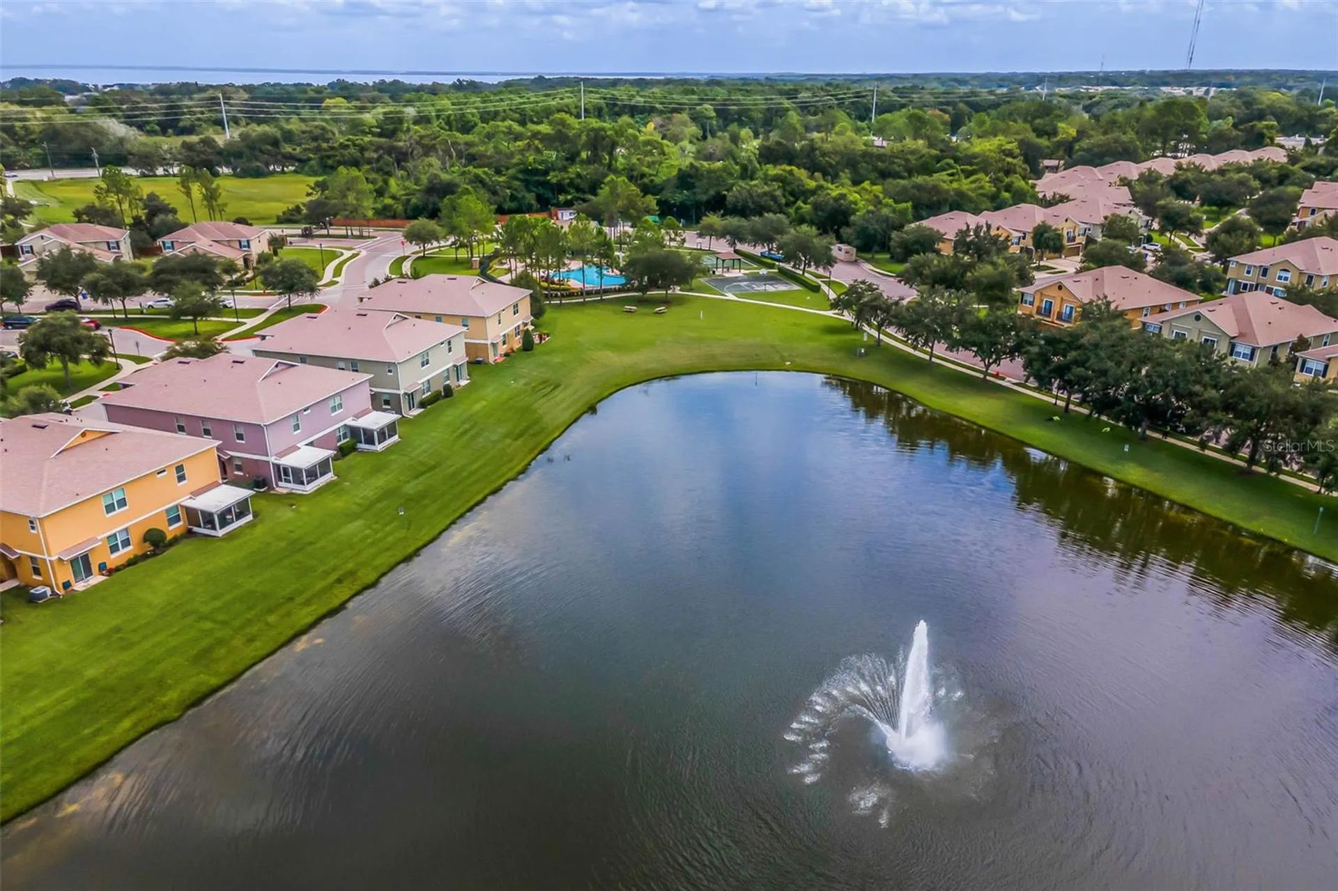 1437 Scarlet Oak Loop Winter Garden FL 34787
