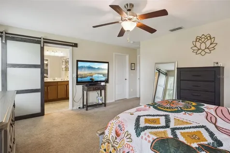 1437 Scarlet Oak Loop Winter Garden FL 34787