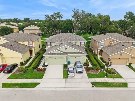 1437 Scarlet Oak Loop Winter Garden FL 34787