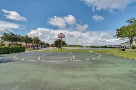 1437 Scarlet Oak Loop Winter Garden FL 34787