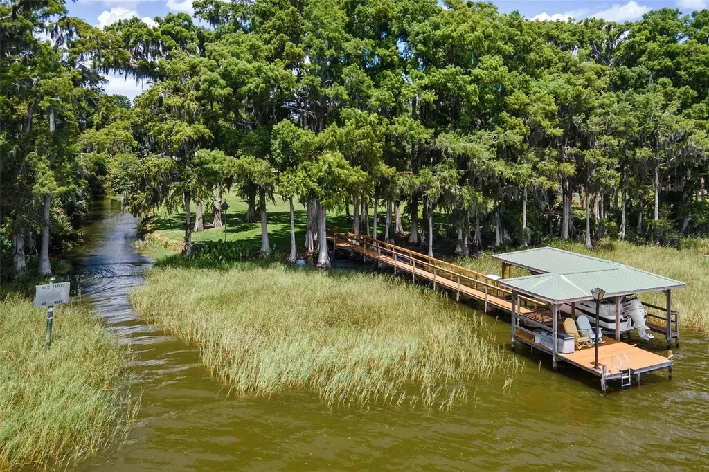 29205 S Corley Island Road Leesburg FL 34748