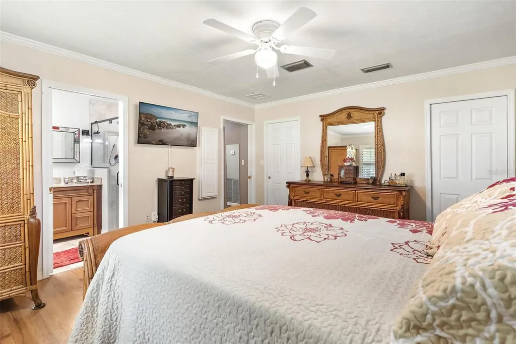 29205 S Corley Island Road Leesburg FL 34748