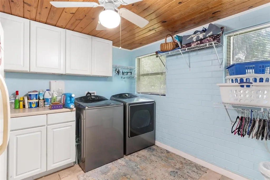 29205 S Corley Island Road Leesburg FL 34748