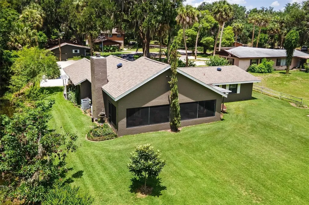 29205 S Corley Island Road Leesburg FL 34748