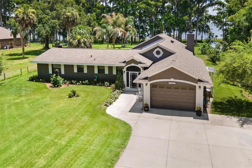 29205 S Corley Island Road Leesburg FL 34748
