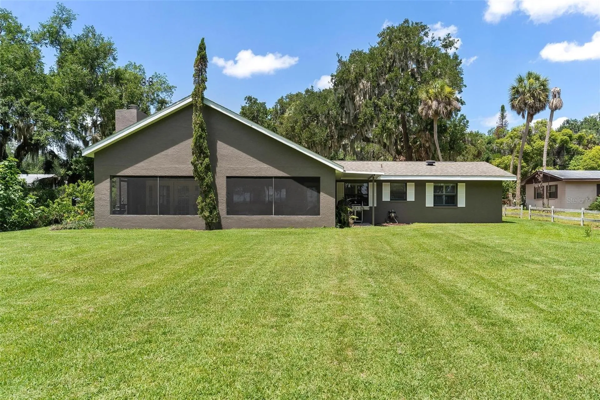 29205 S Corley Island Road Leesburg FL 34748