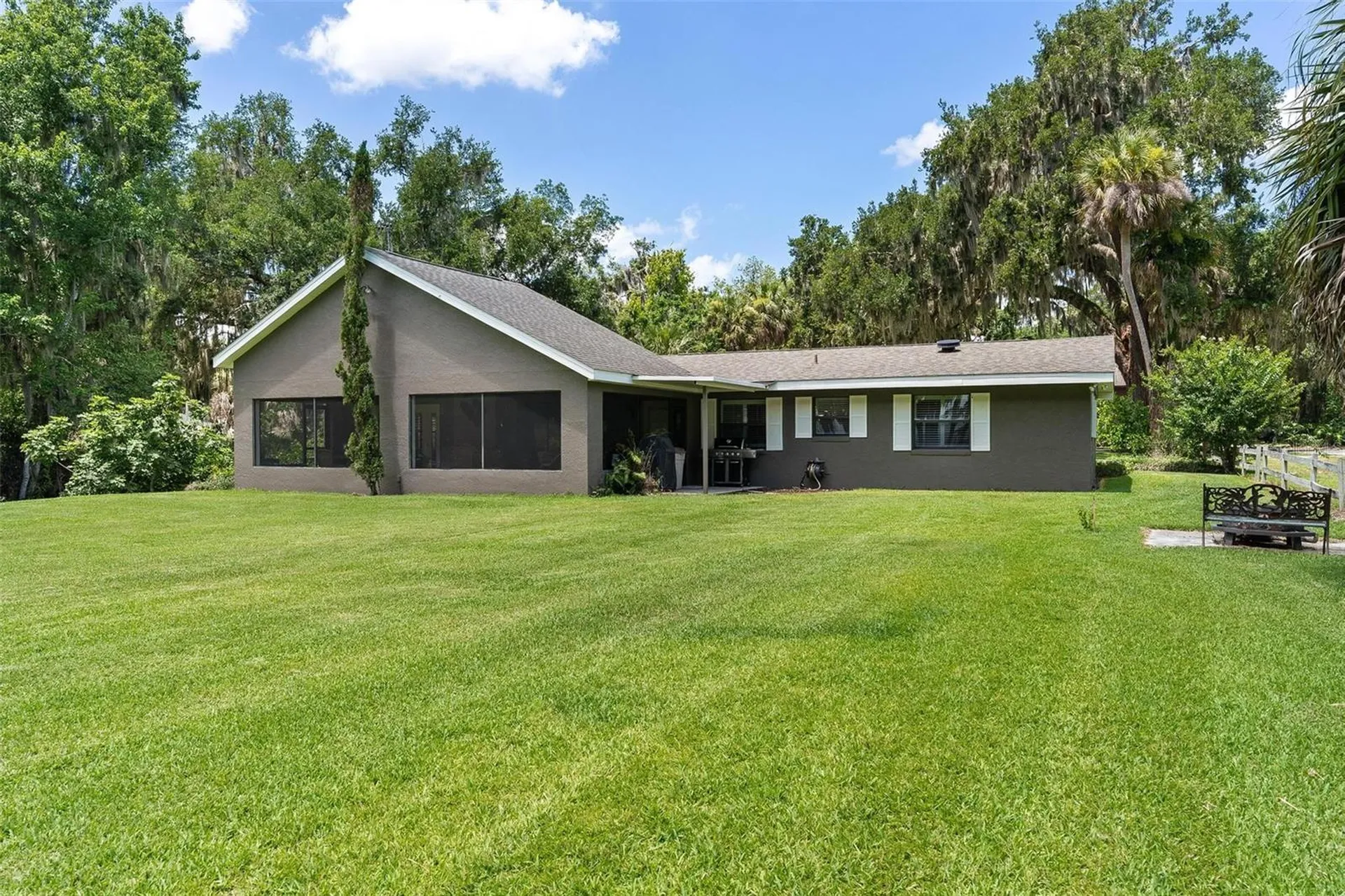 29205 S Corley Island Road Leesburg FL 34748