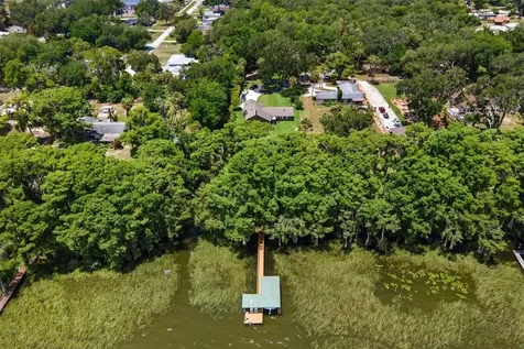 29205 S Corley Island Road Leesburg FL 34748