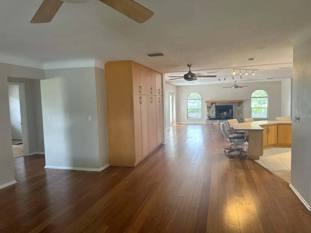 13824 83rd Place Seminole FL 33776