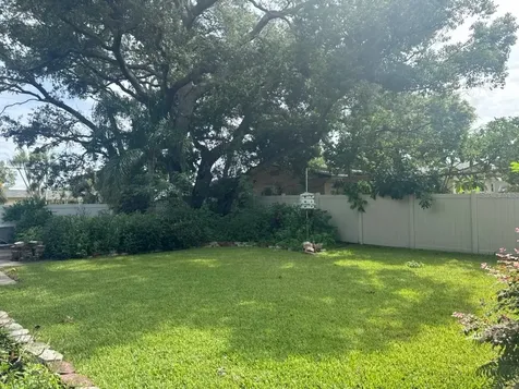 13824 83rd Place Seminole FL 33776