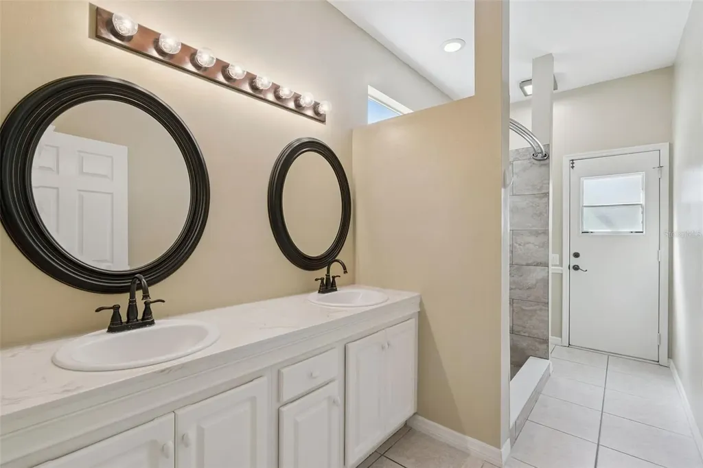 13429 Falcon Pointe Drive Orlando FL 32837