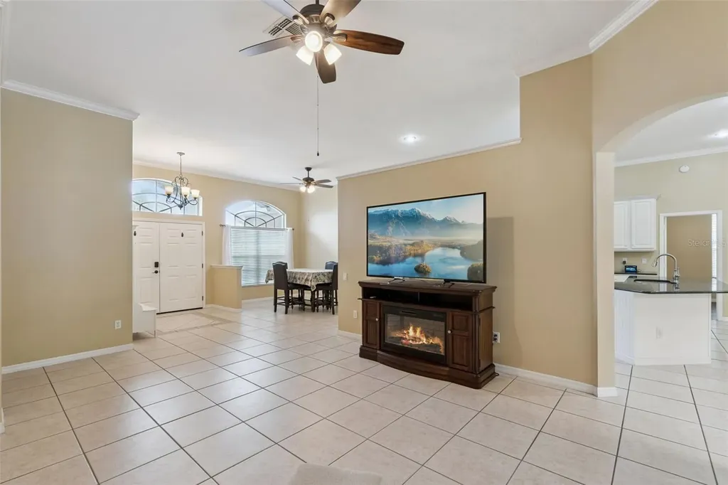 13429 Falcon Pointe Drive Orlando FL 32837