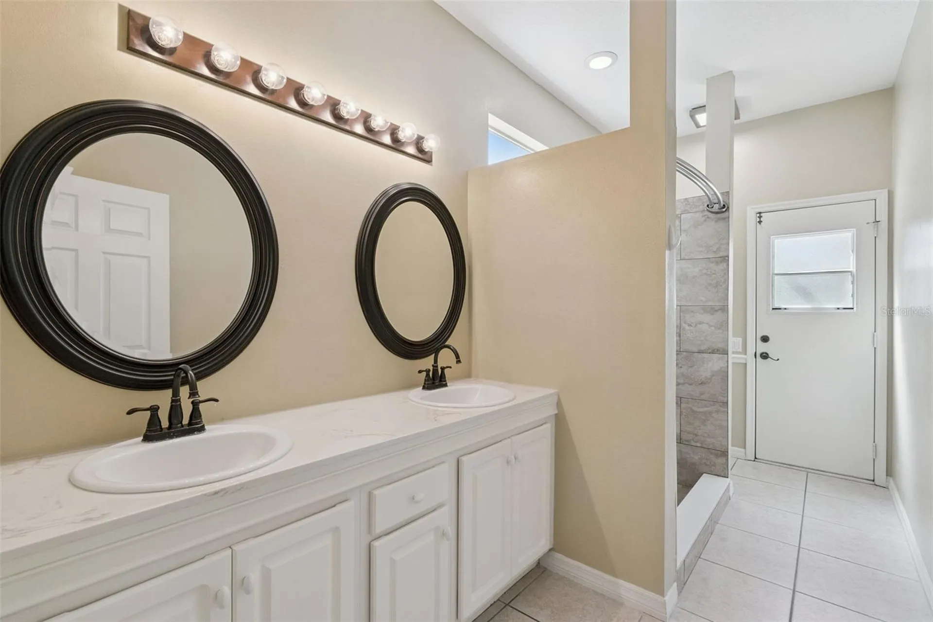 13429 Falcon Pointe Drive Orlando FL 32837