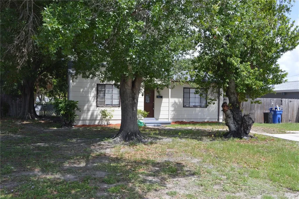 1108 Winchester Road N St Petersburg FL 33710