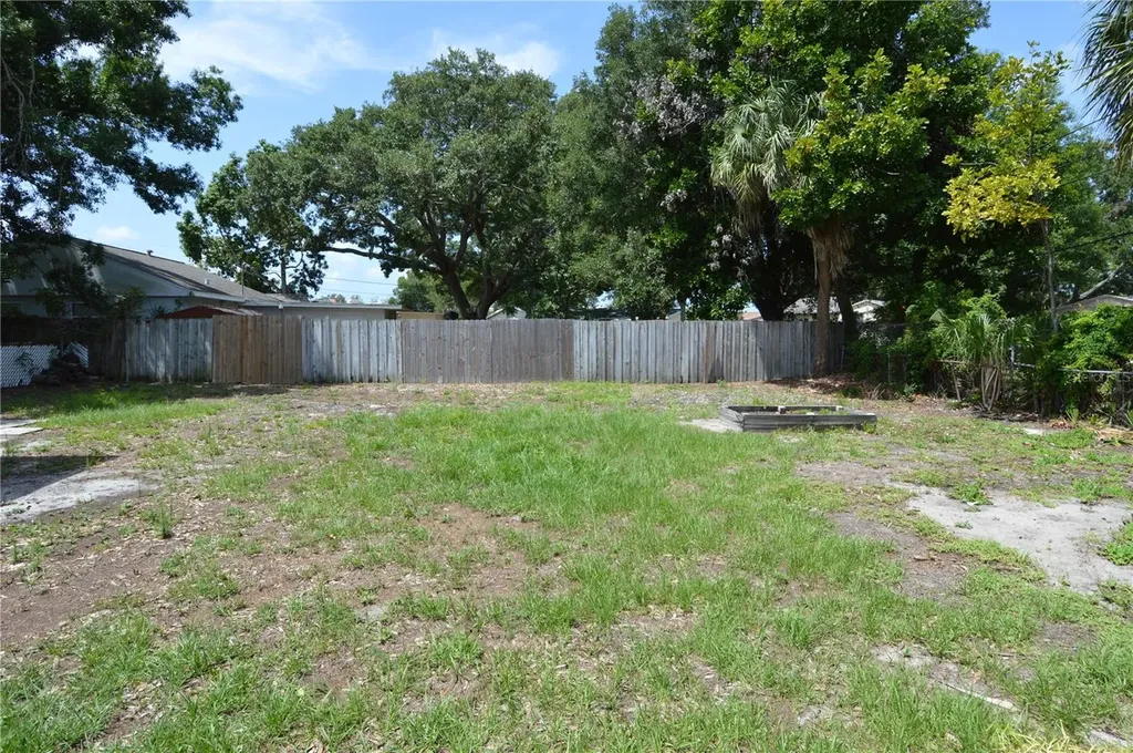 1108 Winchester Road N St Petersburg FL 33710