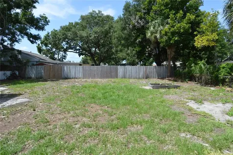 1108 Winchester Road N St Petersburg FL 33710