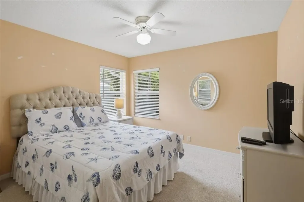 36 Cloverdale Court N Palm Coast FL 32137