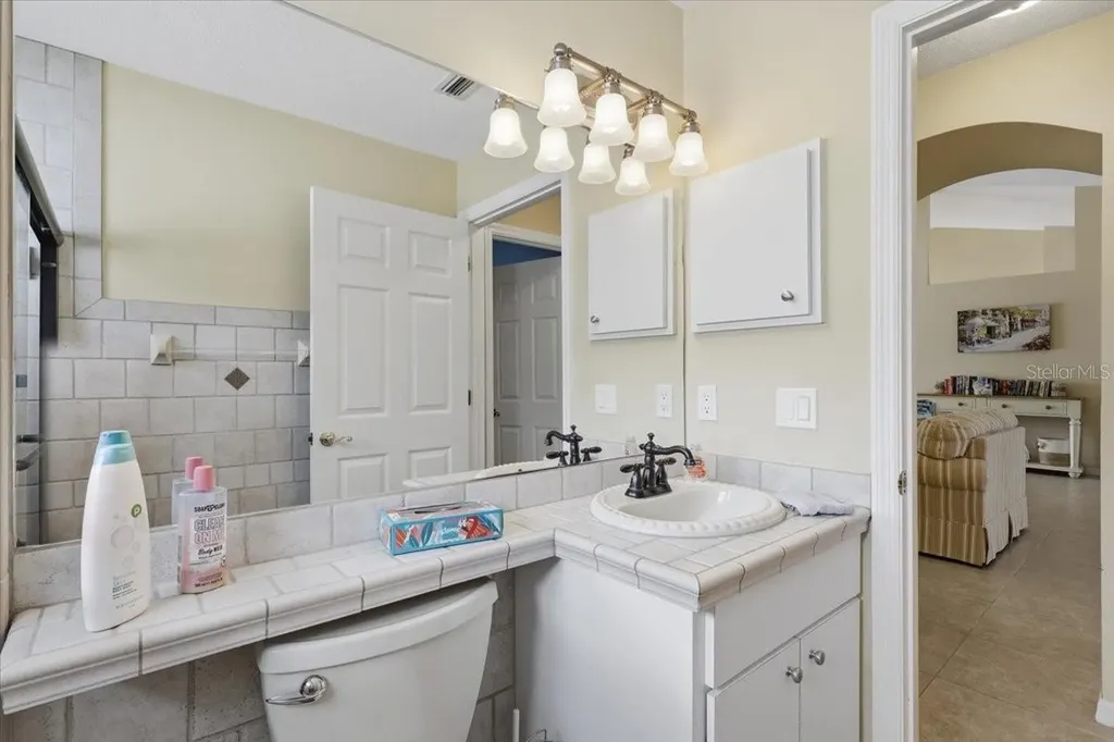 36 Cloverdale Court N Palm Coast FL 32137