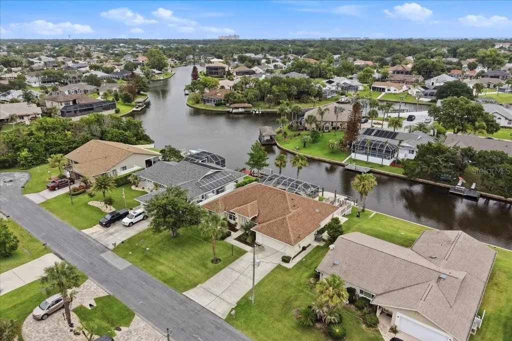 36 Cloverdale Court N Palm Coast FL 32137