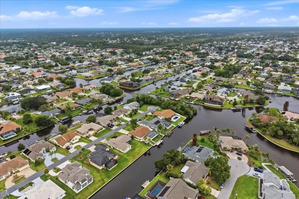 36 Cloverdale Court N Palm Coast FL 32137
