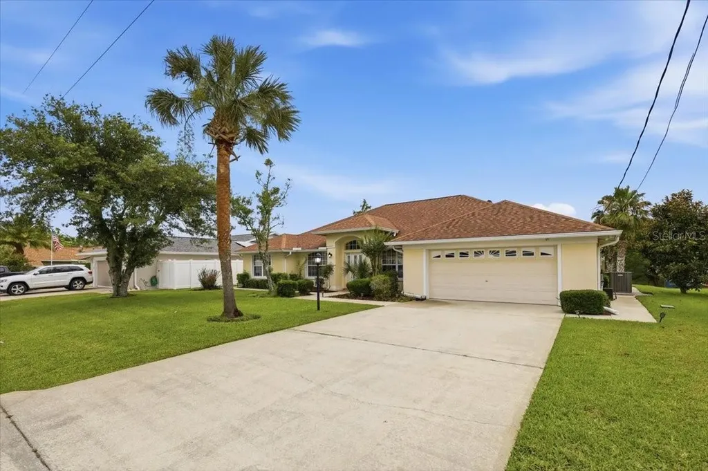 36 Cloverdale Court N Palm Coast FL 32137