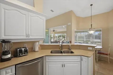 36 Cloverdale Court N Palm Coast FL 32137