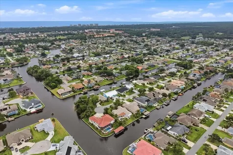 36 Cloverdale Court N Palm Coast FL 32137