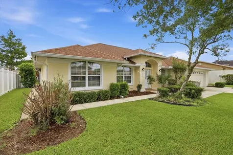36 Cloverdale Court N Palm Coast FL 32137