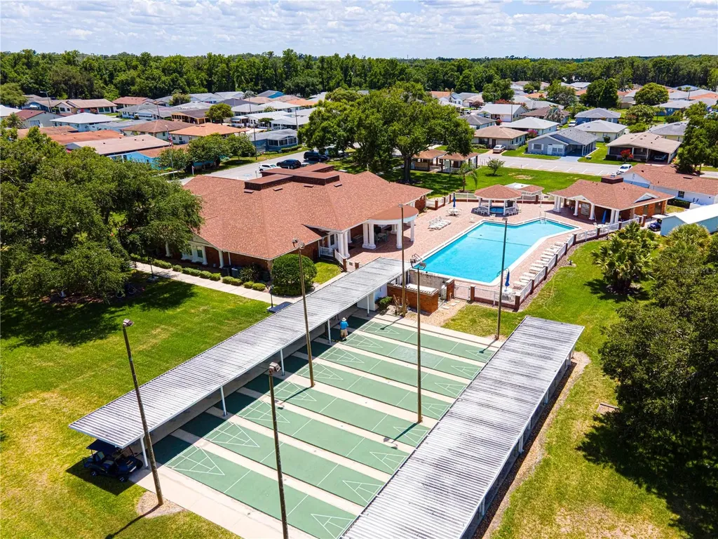 1618 Colonnades Circle N Lakeland FL 33811