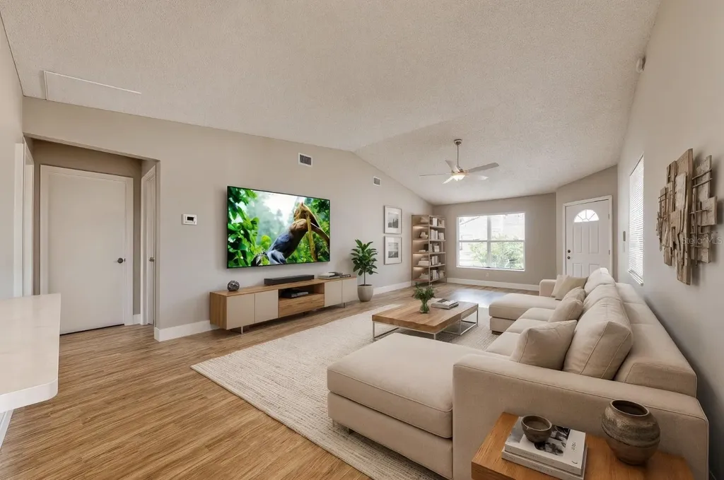 1618 Colonnades Circle N Lakeland FL 33811