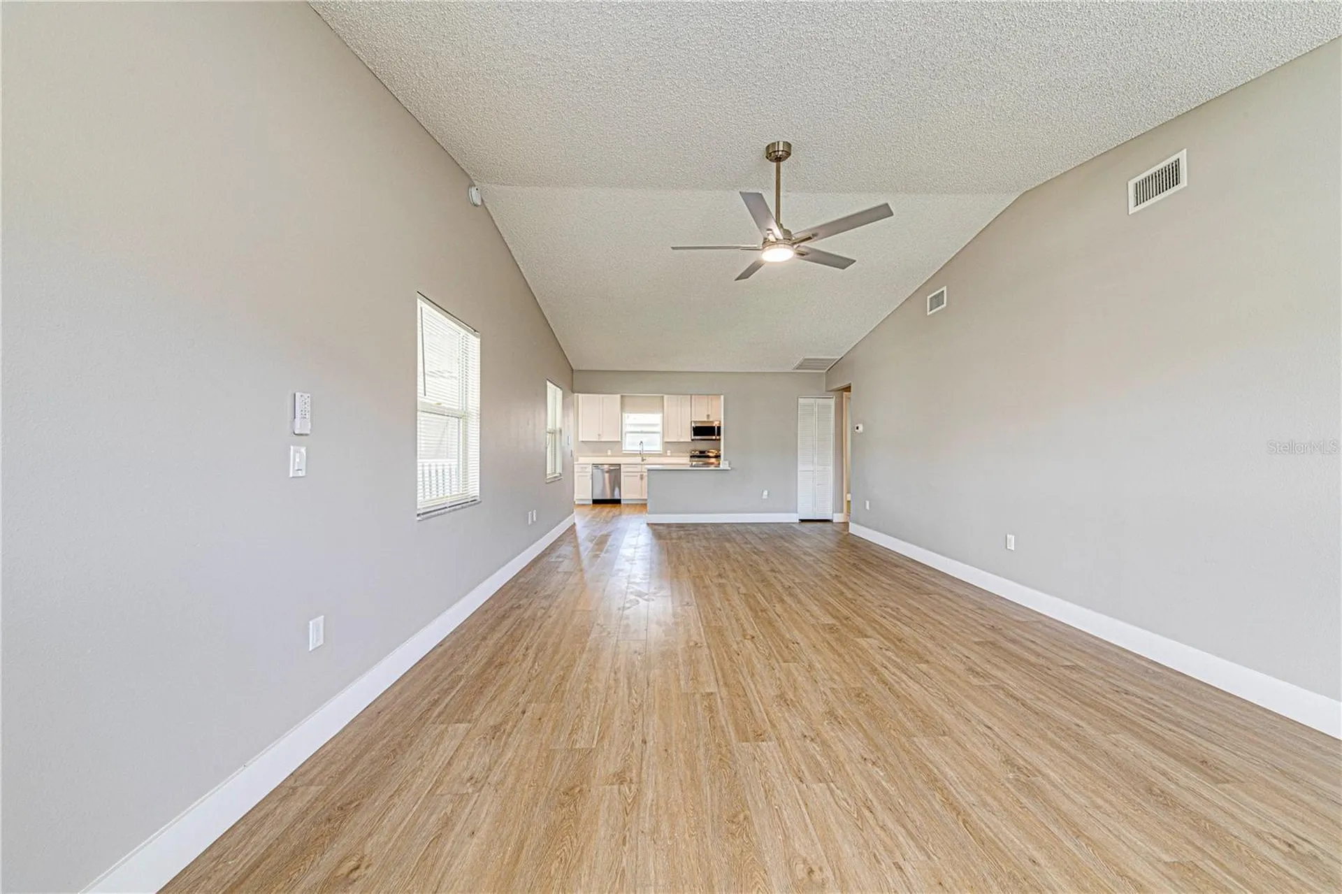 1618 Colonnades Circle N Lakeland FL 33811