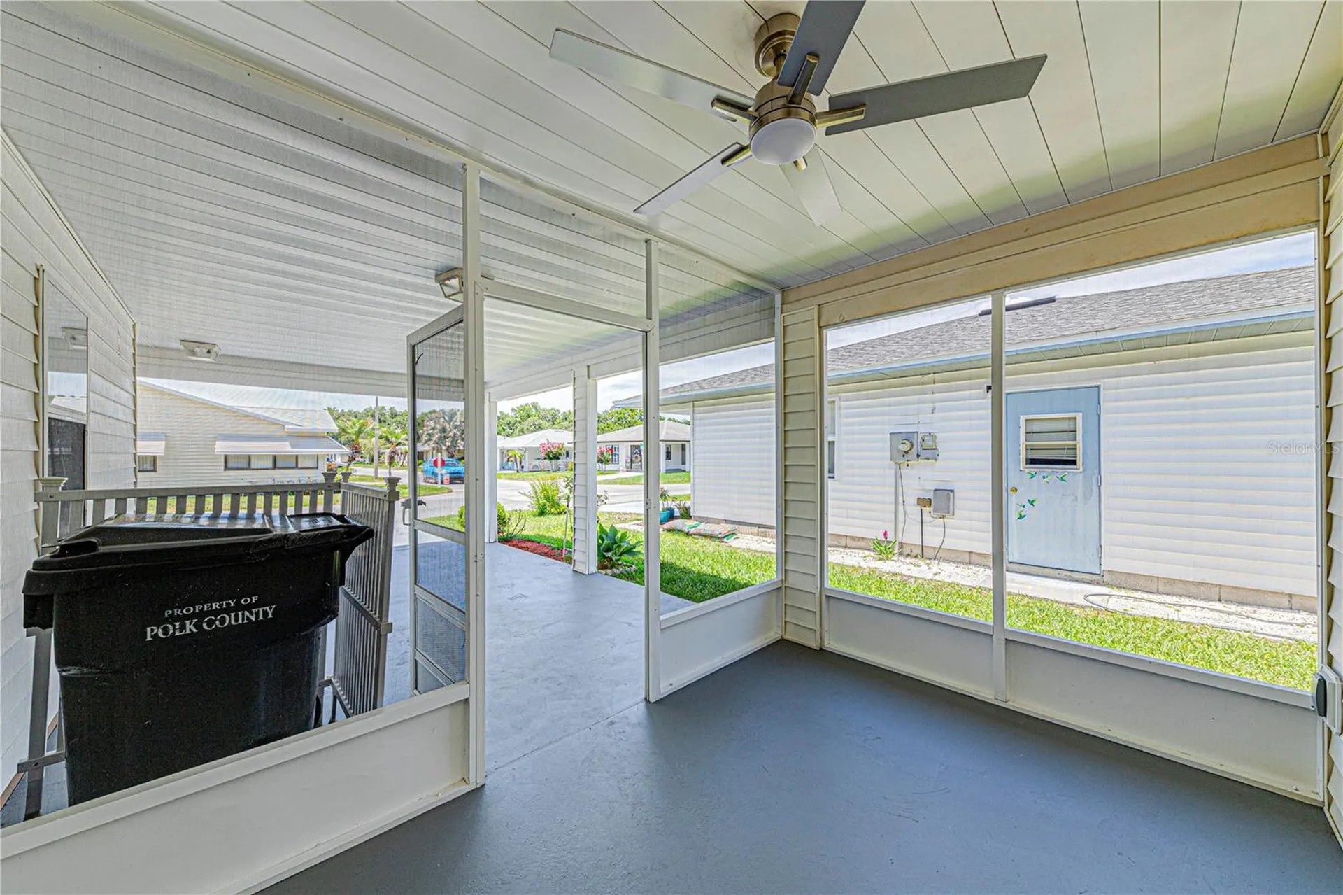 1618 Colonnades Circle N Lakeland FL 33811