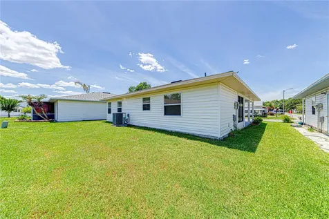 1618 Colonnades Circle N Lakeland FL 33811