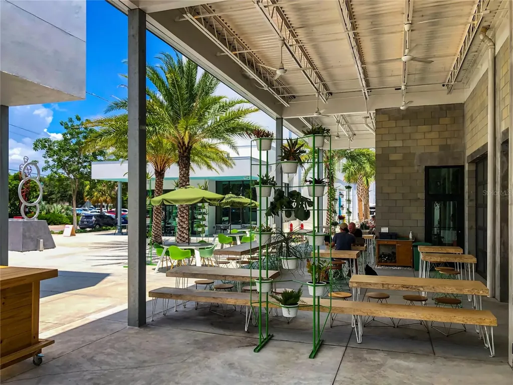 430 Kumquat Court Sarasota FL 34236