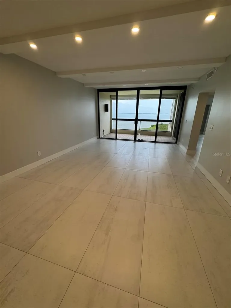 2020 Harbourside Drive Longboat Key FL 34228