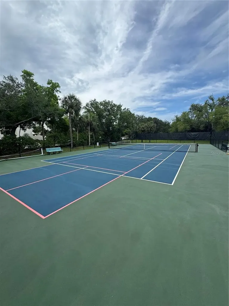 2020 Harbourside Drive Longboat Key FL 34228
