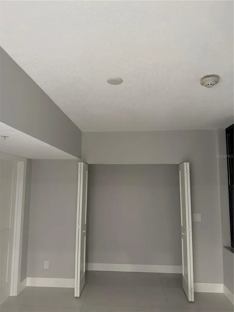 2020 Harbourside Drive Longboat Key FL 34228
