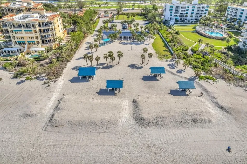 2020 Harbourside Drive Longboat Key FL 34228