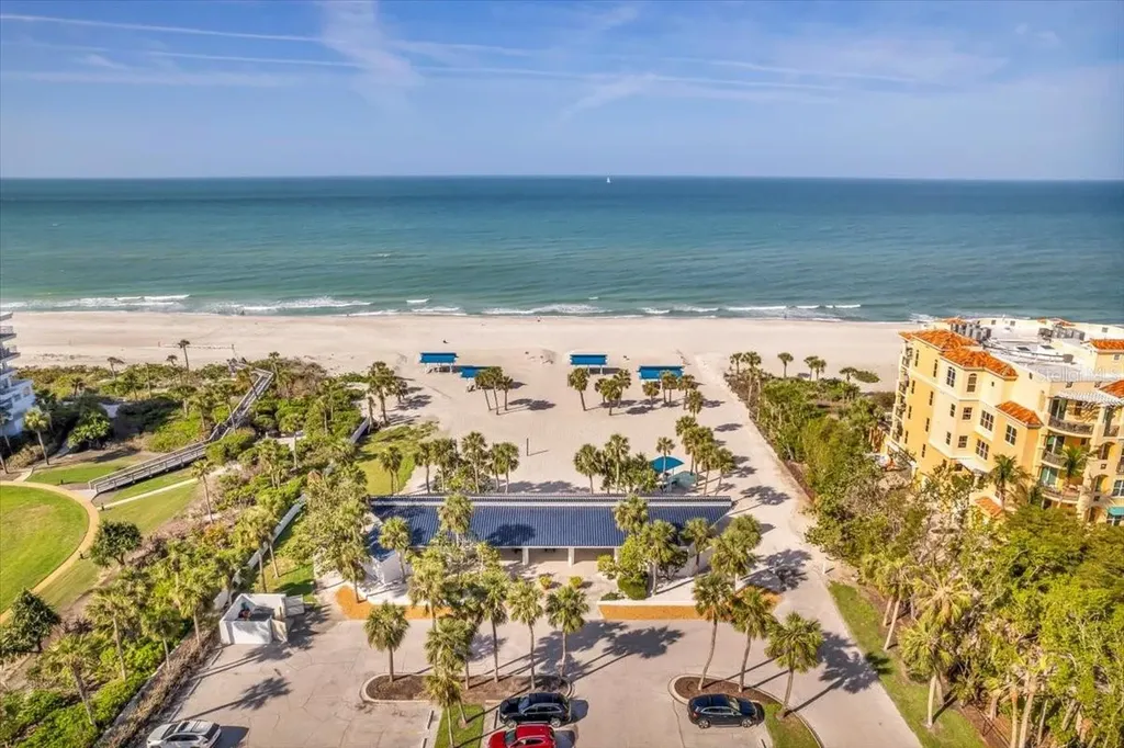 2020 Harbourside Drive Longboat Key FL 34228