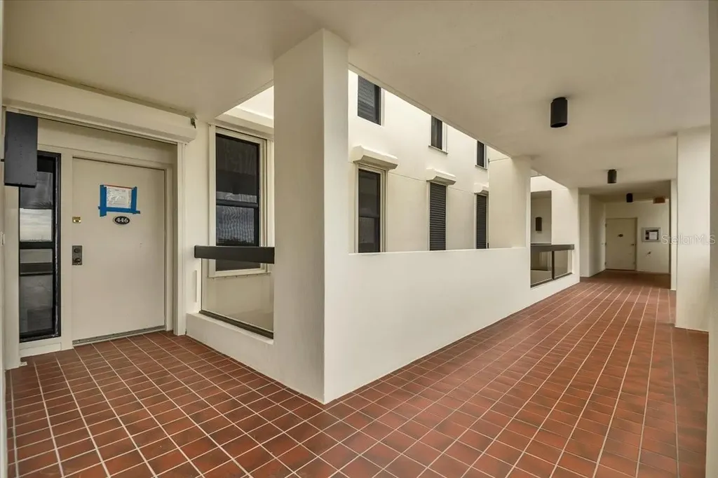 2020 Harbourside Drive Longboat Key FL 34228